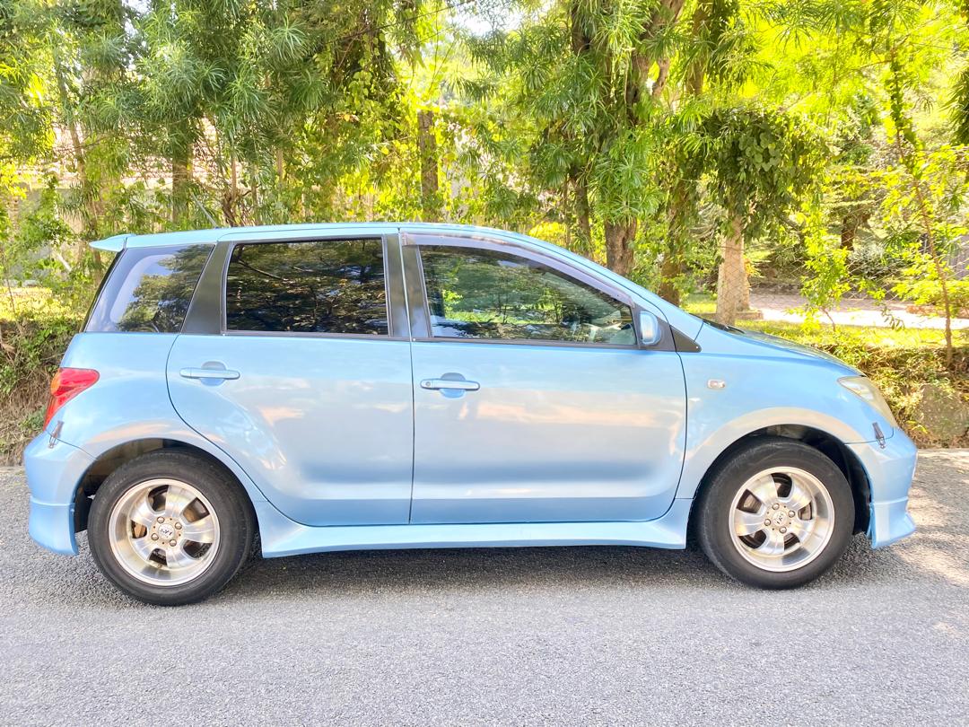 TOYOTA IST (DSN)