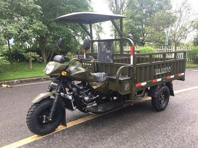 Wanhoo bajaji cc250